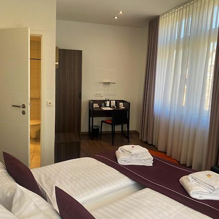 Sevendays Hotel Карлсруэ Экстерьер фото
