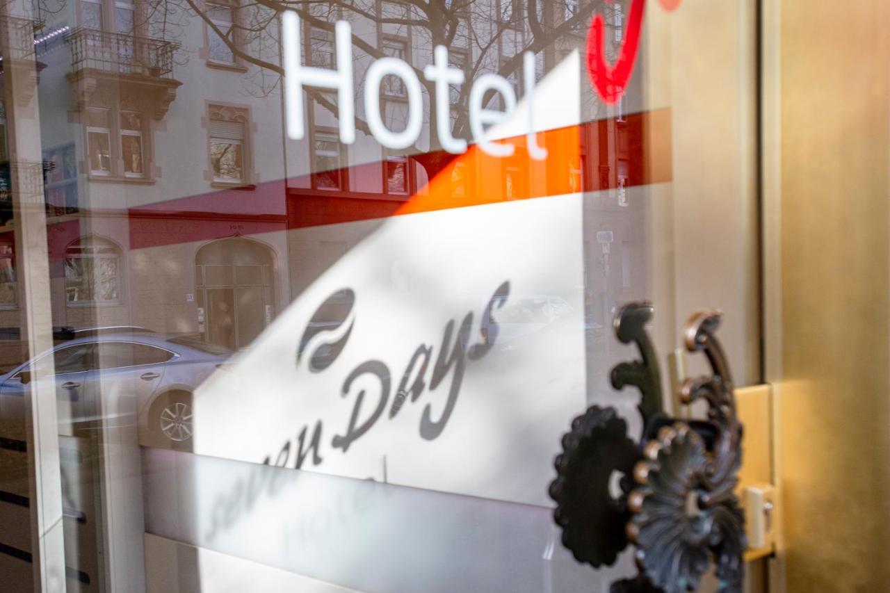 Sevendays Hotel Карлсруэ Экстерьер фото