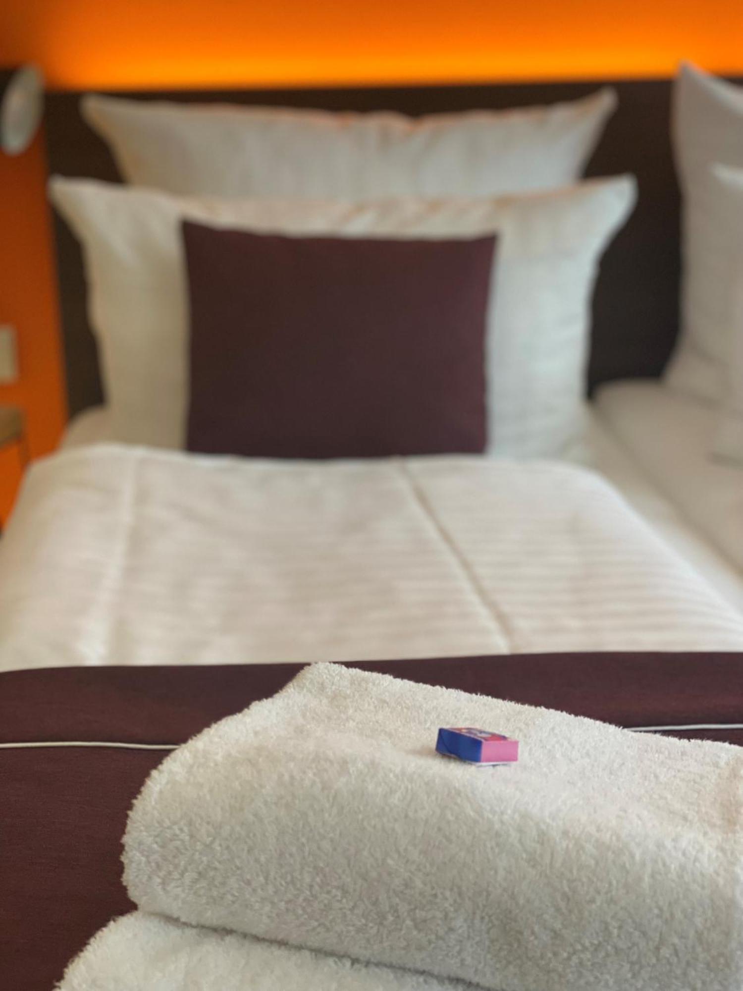 Sevendays Hotel Карлсруэ Экстерьер фото